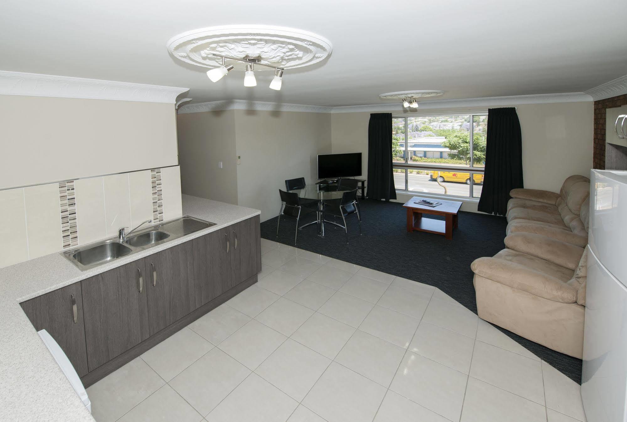 Leichhardt Motor Inn Toowoomba Exterior photo